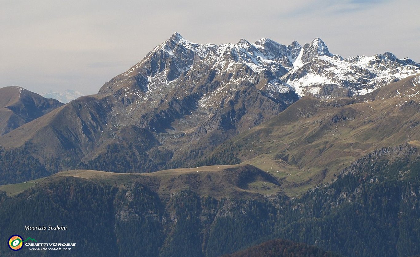 46 Gruppo del Tre Signori - Trona....JPG